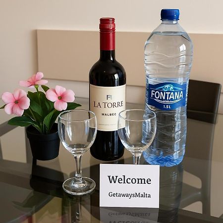 Summer Breeze Apartment With Panoramic Terrace - By Getawaysmalta Mellieħa Eksteriør bilde