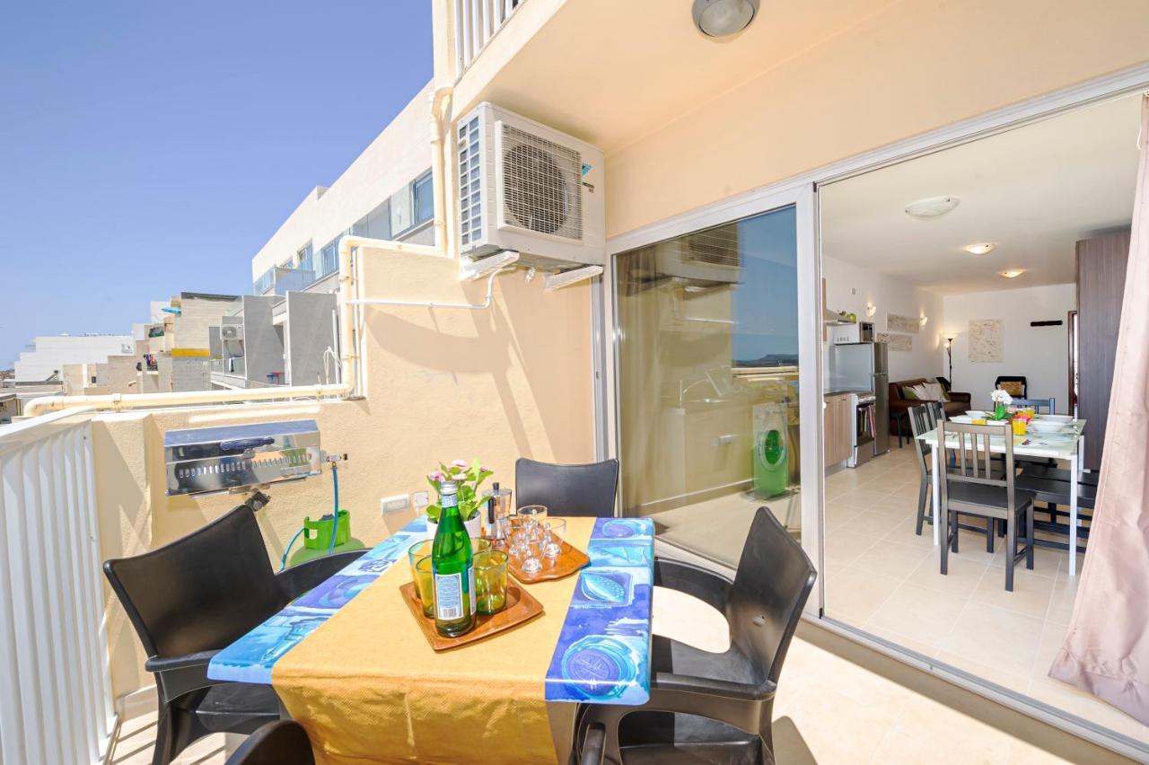 Summer Breeze Apartment With Panoramic Terrace - By Getawaysmalta Mellieħa Eksteriør bilde