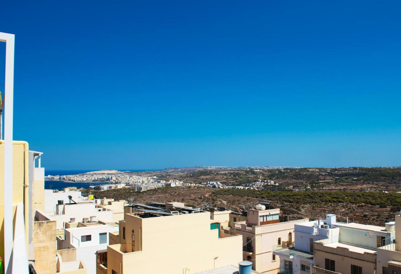 Summer Breeze Apartment With Panoramic Terrace - By Getawaysmalta Mellieħa Eksteriør bilde