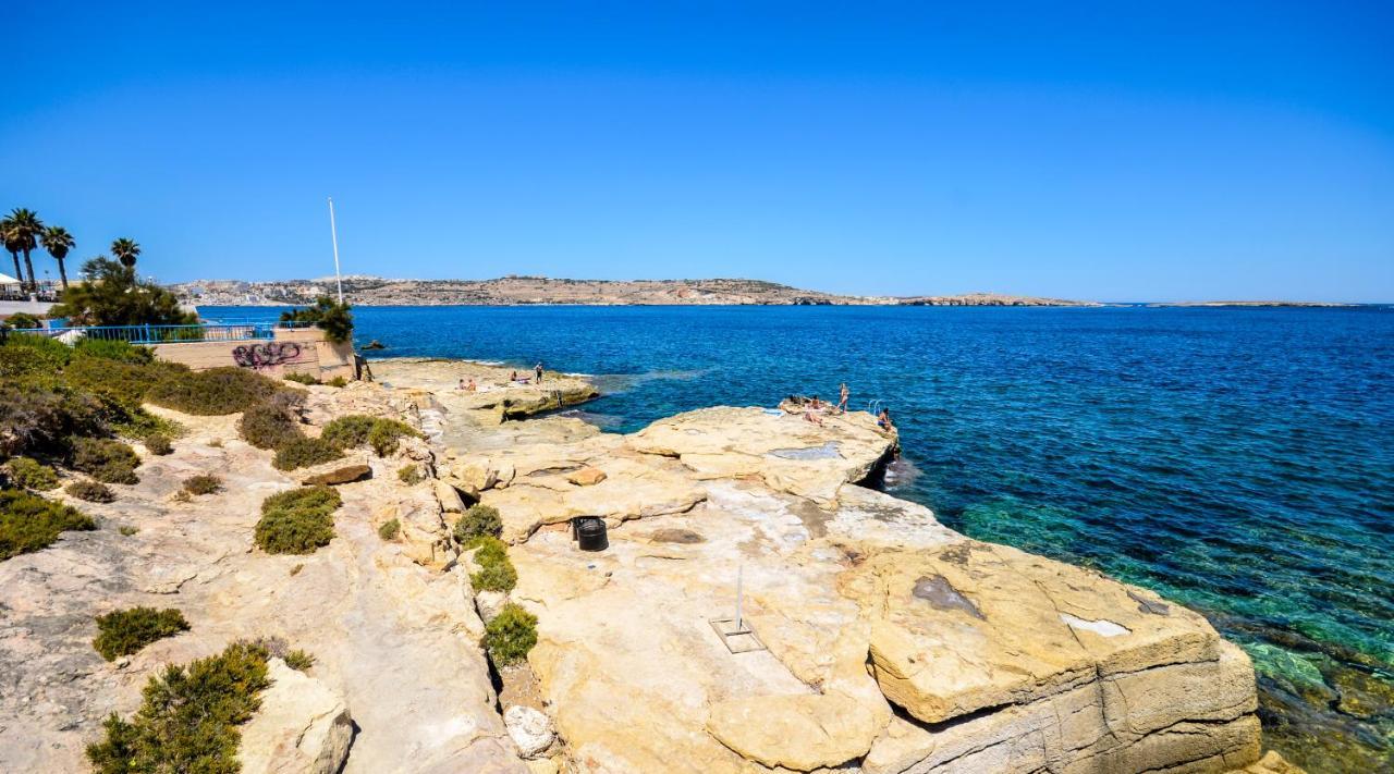 Summer Breeze Apartment With Panoramic Terrace - By Getawaysmalta Mellieħa Eksteriør bilde